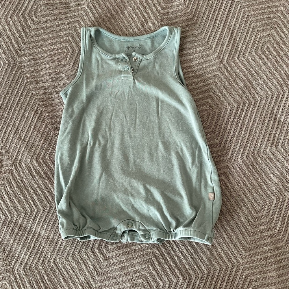 Goumi Sleeveless Bubble Romper - Sage Green